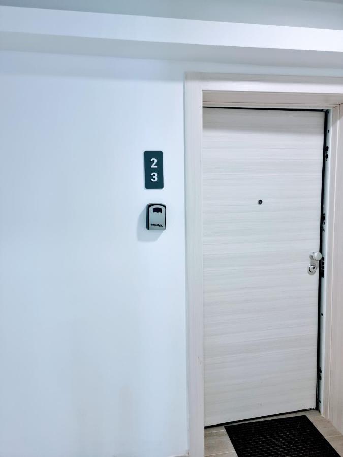 Ateneo Apartment *