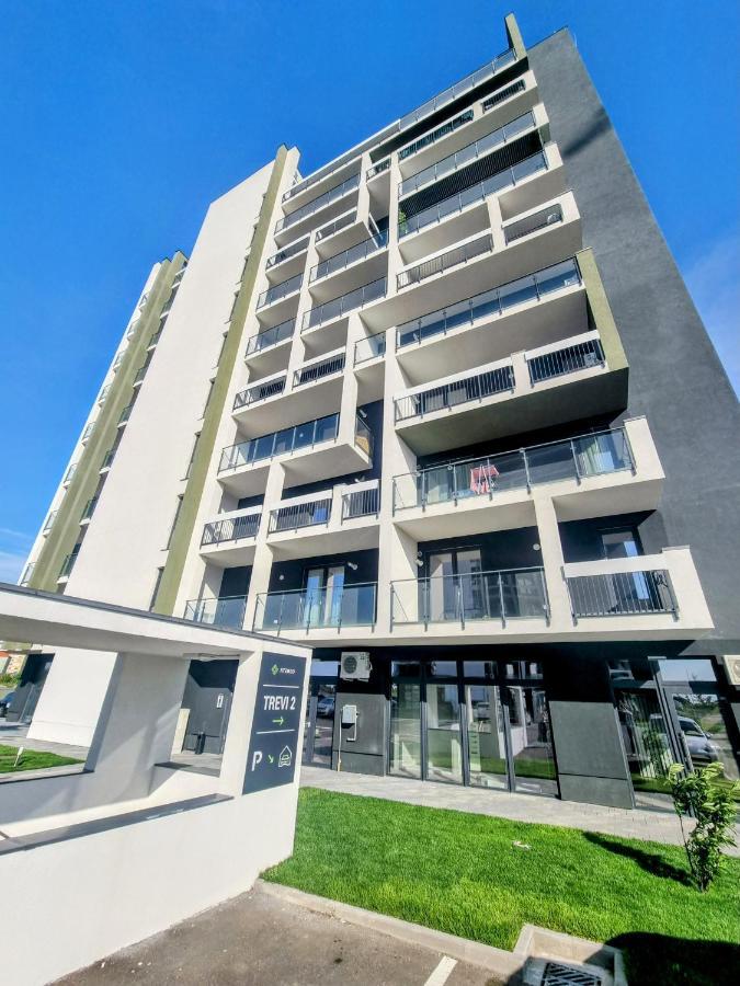 Ateneo Apartment